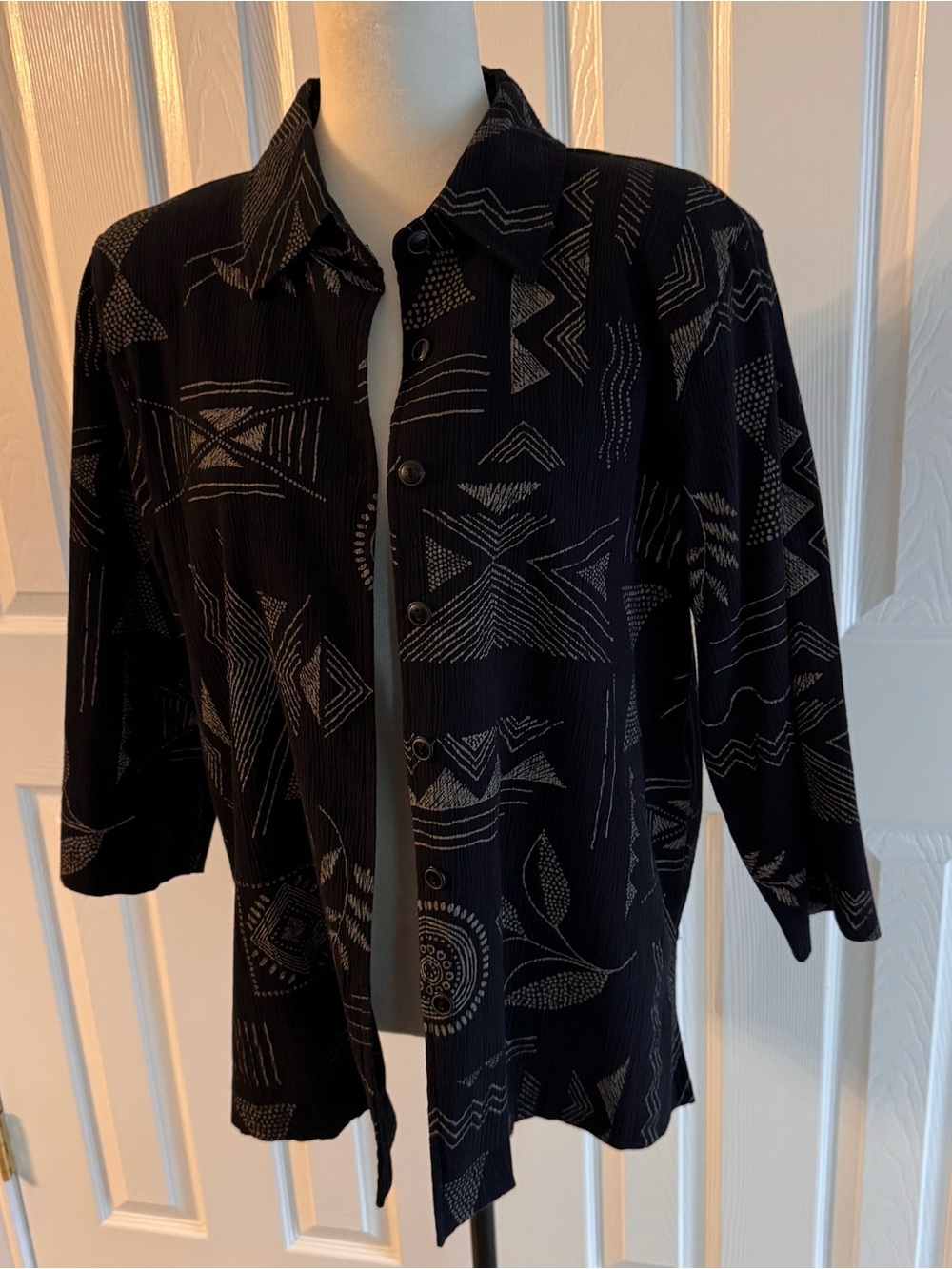 Women's Black Button-Down Shirt Jacket with Geometric Print